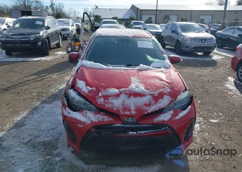 2018 Toyota Corolla Se z USA, uszkodzony, nr VIN 2T1BURHE5JC008328